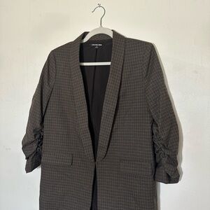 Giani Bini - Chic Brown Checkered Blazer